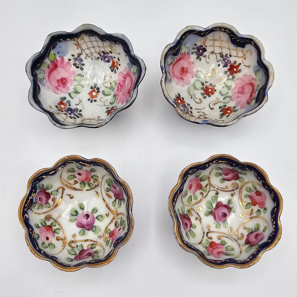 Vintage Japan Hand Painted Footed Salt Cellars Set 4 Floral Gold Gilt Porcelain